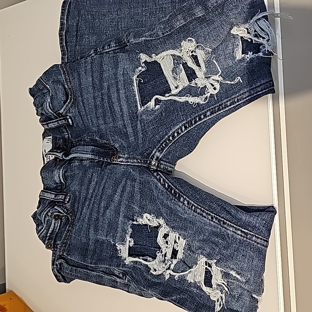 Boys Abercrombie Distressed look Jeans sz 7/8